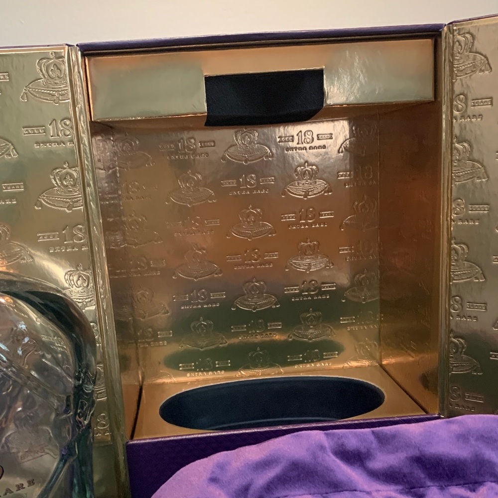 Purple Party Box - Picture 5 of 8